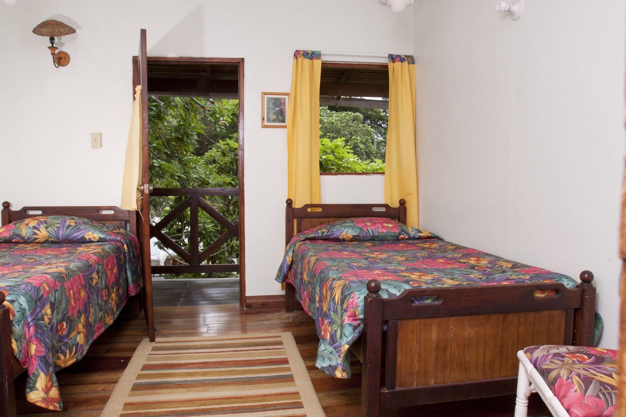Forres Park Hotel Kingston Buitenkant foto
