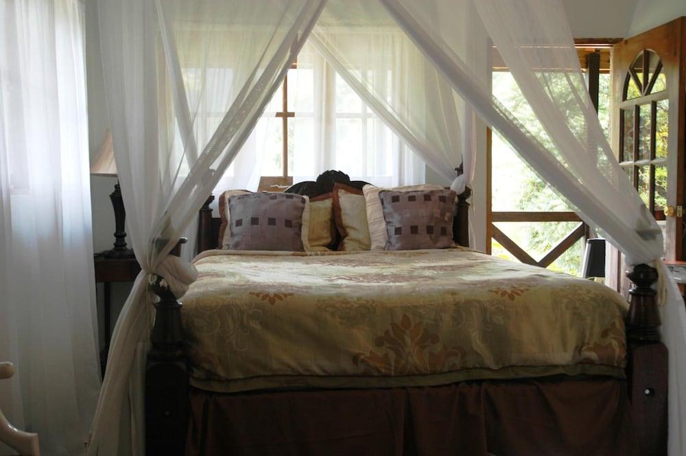 Forres Park Hotel Kingston Buitenkant foto